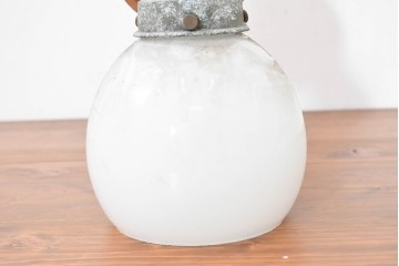 和製ヴィンテージ　植物のつるようなブラッケットの意匠が可愛らしいレトロなウォールライト　(R-083986)