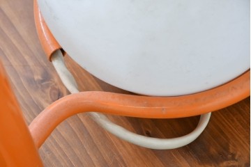 和製ヴィンテージ　アメリカンダイナーのようなミッドセンチュリー・スペースエイジデザインがおしゃれな3灯ペンダントライト　(R-083989)