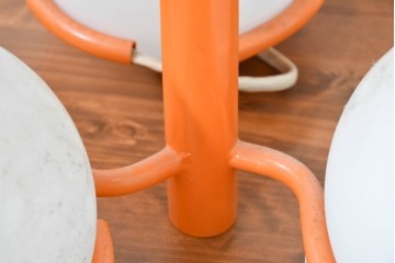 和製ヴィンテージ　アメリカンダイナーのようなミッドセンチュリー・スペースエイジデザインがおしゃれな3灯ペンダントライト　(R-083989)