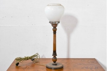 和製ヴィンテージ　クラシカルな挽き物脚の木製テーブルスタンド　(R-083991)