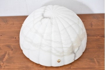 中古　業務用高級輸入品　本物の天然石(マーブルアラバスター)　シェルライン装飾のエレガントなハンギングライト　定価約30万円　(R-083992)