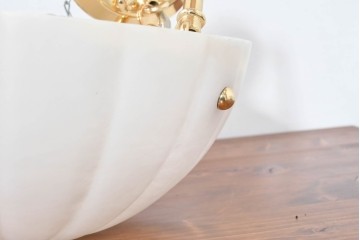 中古　業務用高級輸入品　本物の天然石(マーブルアラバスター)　シェルライン装飾のエレガントなハンギングライト　定価約30万円　(R-083993)