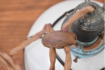 《引っ掛けシーリング式ペンダントライト加工費込み》　和製ヴィンテージ　和の情緒が薫るセルロイド装飾のペンダントライト　(R-083997)