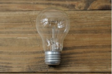 和製アンティーク　丸みを帯びたシンプルなガラスシェードのペンダントライト　(R-084001)