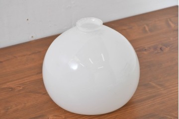 《引っ掛けシーリング式ペンダントライト加工費込み》　和製アンティーク　丸みを帯びたシンプルなガラスシェードのペンダントライト　(R-084001)