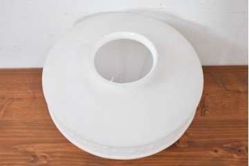 《引っ掛けシーリング式ペンダントライト加工費込み》　和製アンティーク　エンボス加工が施された光と影を美しく演出するクラシカルなペンダントライト　(R-084018)