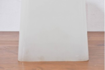 《引っ掛けシーリング式ペンダントライト加工費込み》　和製アンティーク　スクエア型　ミルクガラスのレトロなペンダントライト　(R-084034)