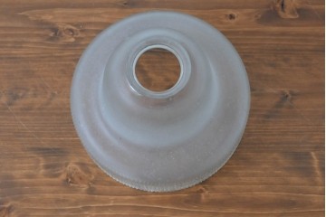 《引っ掛けシーリング式ペンダントライト加工費込み》　和製アンティーク　希少デザイン　すりガラス×リブ模様のベル型ペンダントライト　(R-084037)