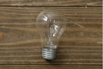 和製ヴィンテージ　可愛らしいフォルムと色使いが印象的なステンドグラスのペンダントライト　(R-084042)