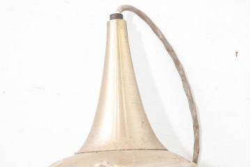 和製ヴィンテージ　アラビアンな雰囲気を醸し出すゴールド色の装飾付きペンダントライト　(R-084043)