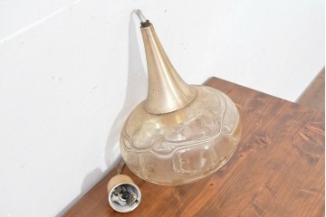 和製ヴィンテージ　アラビアンな雰囲気を醸し出すゴールド色の装飾付きペンダントライト　(R-084043)