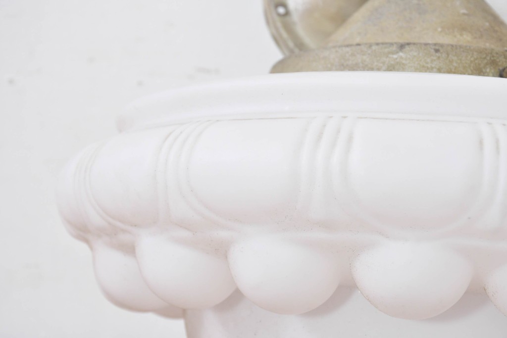 和製アンティーク　大型　ふっくらとした立体装飾がユニークな天井照明　(R-084048)