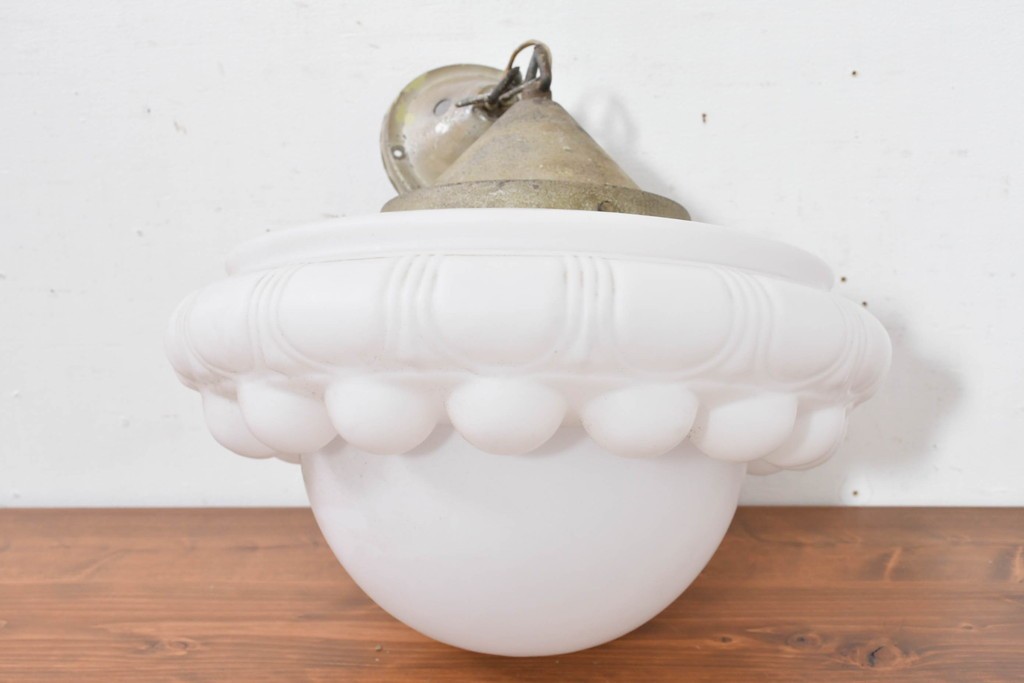 和製アンティーク　大型　ふっくらとした立体装飾がユニークな天井照明　(R-084048)