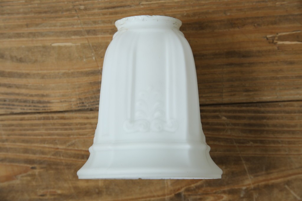 和製アンティーク　優美なエンボス装飾が施されたウォールライト　(R-084050)