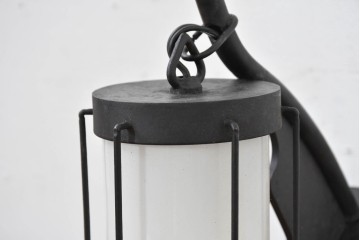 和製アンティーク　アイアンフレームが落ち着いた空間を演出するウォールライト　(R-084051)