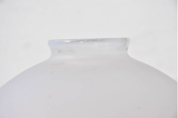 《引っ掛けシーリング式ペンダントライト加工費込み》　和製アンティーク　どこか懐かしい光を灯すオパールガラスの天井照明　(R-084055)