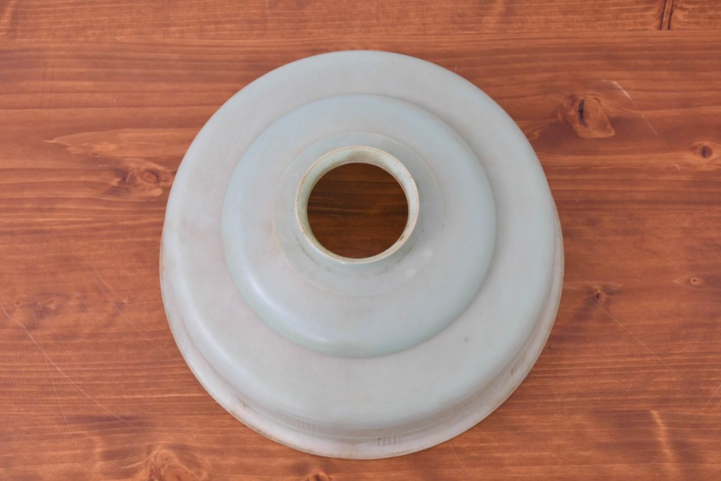 《引っ掛けシーリング式ペンダントライト加工費込み》　和製アンティーク　ベークライトならではの温かみのある質感を持つ天井照明　(R-084057)