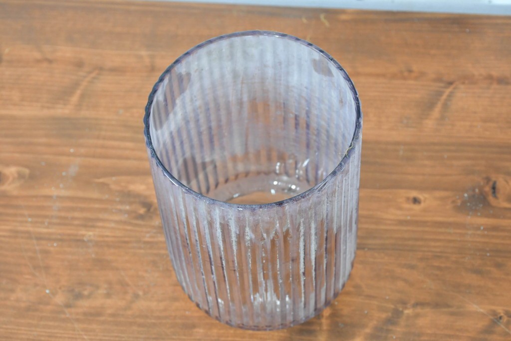 《引っ掛けシーリング式ペンダントライト加工費込み》　ヴィンテージ照明　淡い紫色のリブ模様が魅力的なペンダントライト　(R-084064)