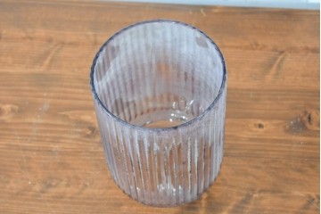 《引っ掛けシーリング式ペンダントライト加工費込み》　ヴィンテージ照明　淡い紫色のリブ模様が魅力的なペンダントライト　(R-084064)