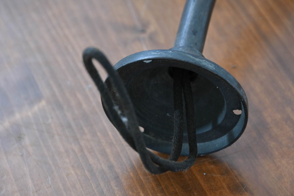 和製ヴィンテージ　乳白色の球形シェードが印象的なウォールライト　(R-084066)