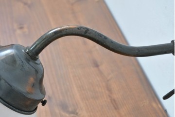 和製ヴィンテージ　乳白色の球形シェードが印象的なウォールライト　(R-084066)