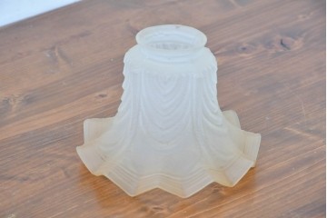 《引っ掛けシーリング式ペンダントライト加工費込み》　フランスヴィンテージ　波打つ縁取りが美しいペンダントライト　(R-084067)