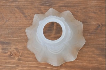 《引っ掛けシーリング式ペンダントライト加工費込み》　フランスヴィンテージ　波打つ縁取りが美しいペンダントライト　(R-084067)