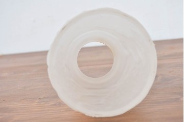 《引っ掛けシーリング式ペンダントライト加工費込み》　フランスヴィンテージ　紫陽花文様が愛らしいペンダントライト　(R-084068)