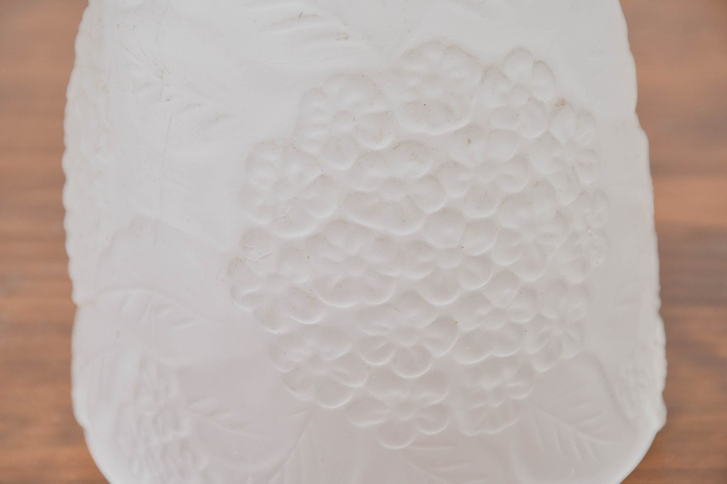 《引っ掛けシーリング式ペンダントライト加工費込み》　フランスヴィンテージ　紫陽花文様が愛らしいペンダントライト　(R-084068)