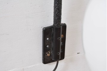 和製アンティーク　昭和初期　曲線アームに丸型シェードが映えるウォールライト　(R-084075)