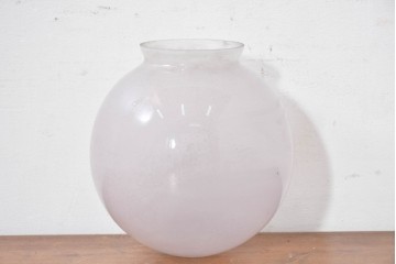 《引っ掛けシーリング式ペンダントライト加工費込み》　和製ヴィンテージ　球体型　丸いフォルムが可愛らしいペンダントライト　(R-084078)