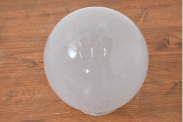 《引っ掛けシーリング式ペンダントライト加工費込み》　和製ヴィンテージ　球体型　丸いフォルムが可愛らしいペンダントライト　(R-084078)