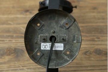 和製アンティーク　味わいある金属アームと雫形シェードのウォールライト　(R-084080)