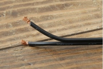 和製アンティーク　鳥の透かし飾りが趣を添えるウォールランプ　(R-084082)