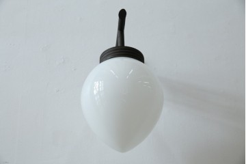 和製アンティーク　鳥の透かし飾りが趣を添えるウォールランプ　(R-084082)