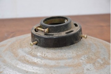 《引っ掛けシーリング式ペンダントライト加工費込み》　和製アンティーク　アルミの段レリーフの造形が美しいペンダントライト2個セット　(R-084086)