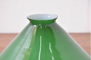 《引っ掛けシーリング式ペンダントライト加工費込み》　和製ヴィンテージ　被せガラスの爽やかなグリーンが魅力のペンダントライト　(R-084087)