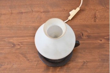 和製ヴィンテージ　木製ベースとふっくらとした丸みシェードが懐かしいレトロテーブルライト　(R-084088)