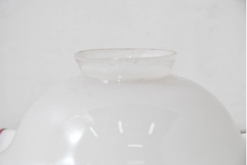 《引っ掛けシーリング式ペンダントライト加工費込み》　和製アンティーク　大正～昭和初期　当時物　赤縁の波打つようなフリル形状がかわいらしいペンダントライト　(R-084093)