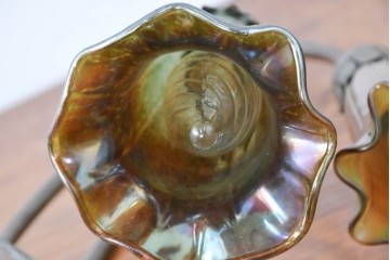 中古　スイス　アンティーク調　花形ガラスシェードのデスクライト　(R-084096)