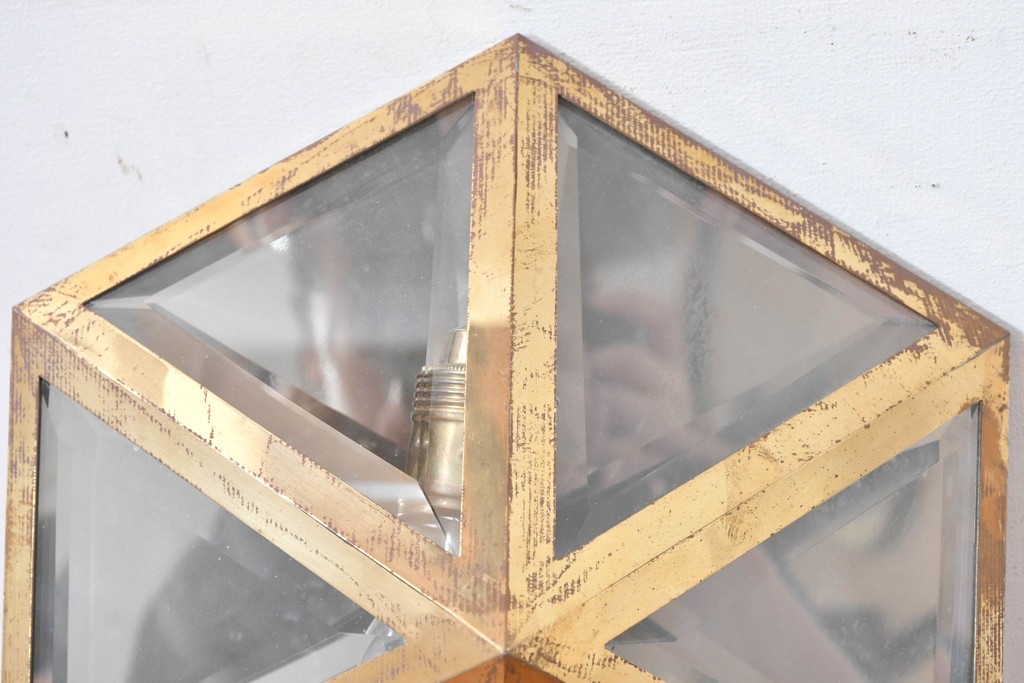 オーストリアアンティーク　希少!!　ヨーゼフ・ホフマン(Josef Hoffmann)　真鍮製　多面体フォルムが美しいミラーバックのシーリングライト　(R-084103)