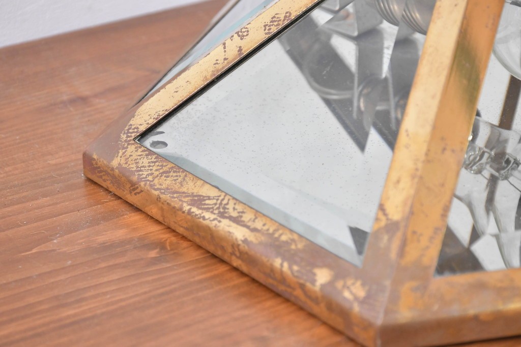 オーストリアアンティーク　希少!!　ヨーゼフ・ホフマン(Josef Hoffmann)　真鍮製　多面体フォルムが美しいミラーバックのシーリングライト　(R-084104)