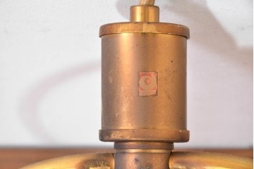 和製ヴィンテージ　オレンジ色の被せガラス×異国情緒漂うデザインのペンダントライト　(R-084113)