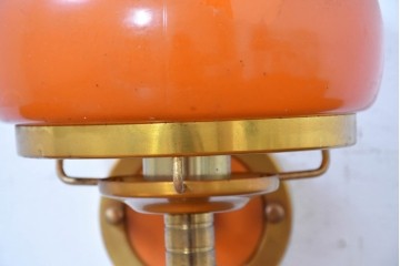 和製ヴィンテージ　被せガラスの温かな趣が漂うレトロデザインの壁掛け照明　(R-084115)