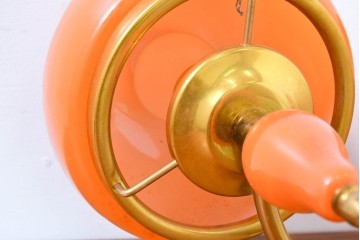 和製ヴィンテージ　被せガラスの温かな趣が漂うレトロデザインの壁掛け2灯照明　(R-084116)