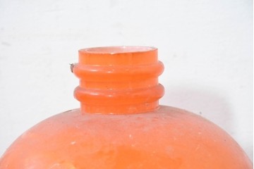 和製ヴィンテージ　被せガラスの温かな趣が漂うレトロデザインの壁掛け2灯照明　(R-084117)