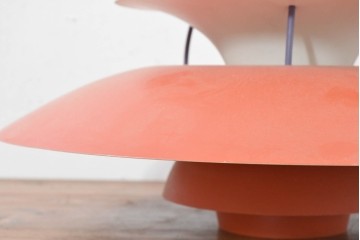 デンマークヴィンテージ　Louis Poulsen(ルイスポールセン)　計算された柔らかな灯りと美しいデザインを楽しめる傑作PH5(ピーエイチ・ファイブ)ペンダントライト　(R-084119)