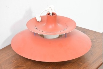 デンマークヴィンテージ　Louis Poulsen(ルイスポールセン)　計算された柔らかな灯りと美しいデザインを楽しめる傑作PH5(ピーエイチ・ファイブ)ペンダントライト　(R-084119)