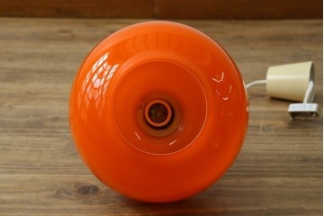和製ヴィンテージ　鮮やかなオレンジガラスシェードのペンダントライト　(R-084120)