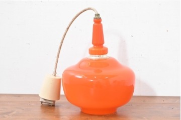 和製ヴィンテージ　鮮やかなオレンジガラスシェードのペンダントライト　(R-084120)